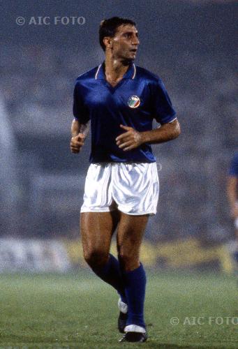 Italy 1985 fifa world cup qualifier 1986 , Italy. 