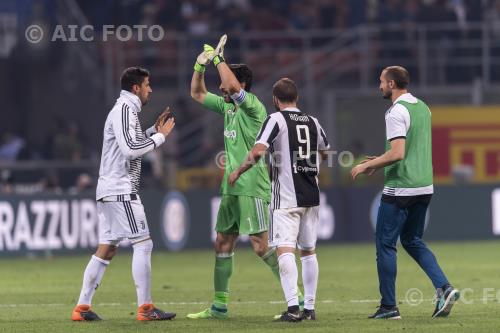 Juventus Sami Khedira Juventus Gonzalo Gerardo Higuain italian championship 2017 2018 35°Day Giuseppe Meazza final match between Inter 2-3 Juventus 