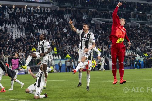 Juventus Cristiano Ronaldo dos Santos Aveiro Juventus Blaise Matuidi Juventus 2019 Uefa Champions League 2018  2019 Round of 16 , 2st leg 