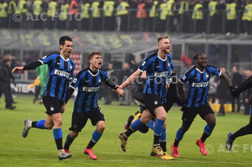 Inter Nicolo Barella Inter Milan Skriniar Italian championship 2019 2020 23°Day Giuseppe Meazza match between Inter 4-2 Milan 