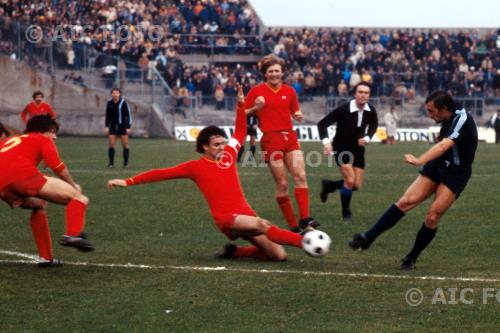 pescara Claudio Ranieri Catanzaro Enrico Nicolini Italian championship 1979 1980 12°Day Municipal match between Catanzaro 1-1 Pescara 