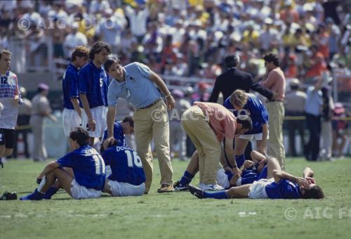 Italy Franco Baresi Italy Giuseppe Signori Italy 1994 Fifa World Cup Usa 1994 Final 