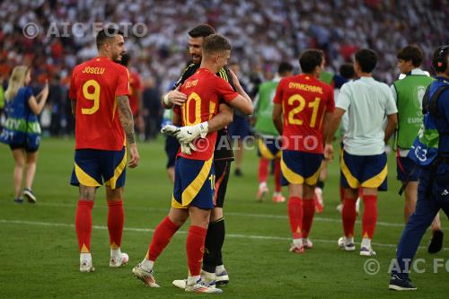 Spain Dani Olmo Spain Joselu Luis Sanmartin Mato Stuttgart , Germany. 