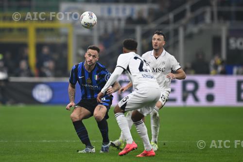 Inter Giovanni Di Lorenzo Napoli Amir Rrahmani Giuseppe Meazza match between   Inter 1-1 Napoli Milano, Italy 