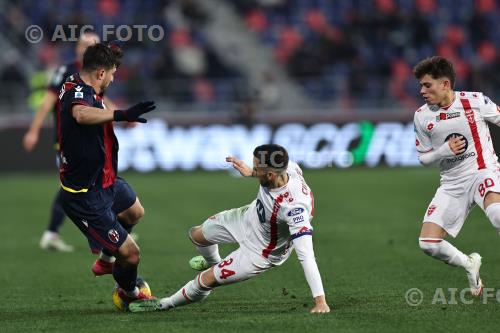 Bologna Patrick Ciurria Monza Samuele Vignato Renato Dall’Ara match between    Bologna 3-1 Monza Bologna, Italy 