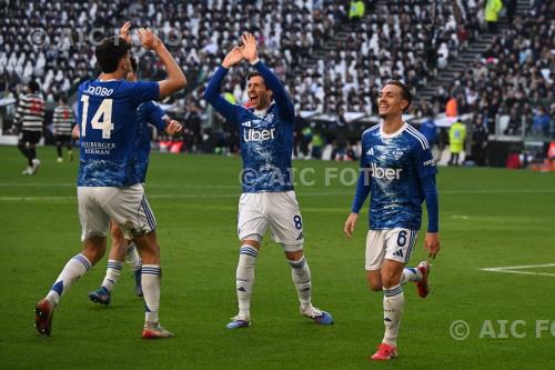 Como Sergi Roberto Como Jacobo Ramon Allianz match between    Juventus 0-2 Como Torino, Italy 