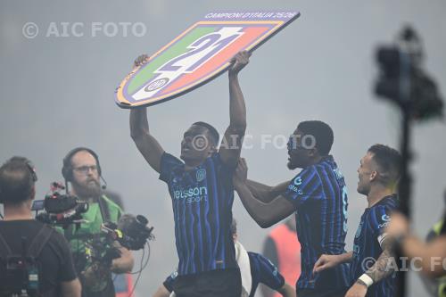 Inter Marcus Thuram Inter Lautaro Martinez Giuseppe Meazza match between   Inter 2-0 Parma Milano, Italy 